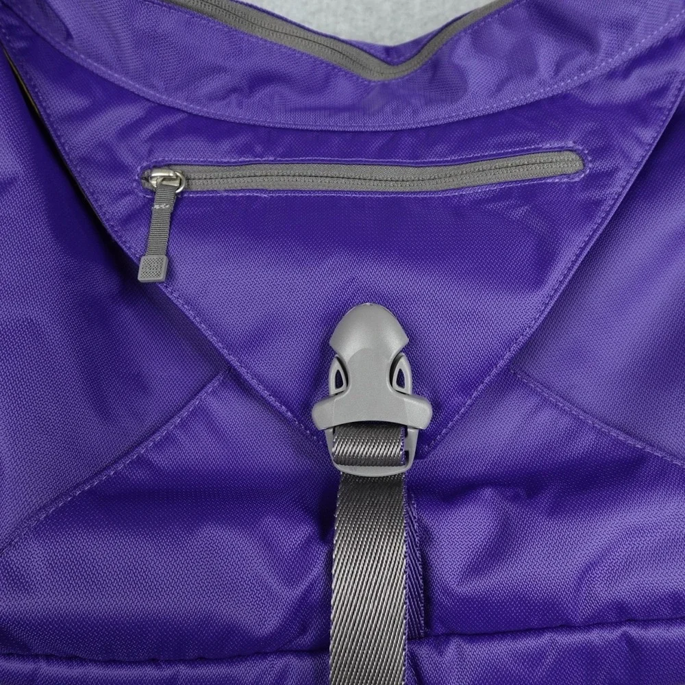REI Duffle Bag Womens Sling Purple Nylon Gym Workout Class Pack Compartments